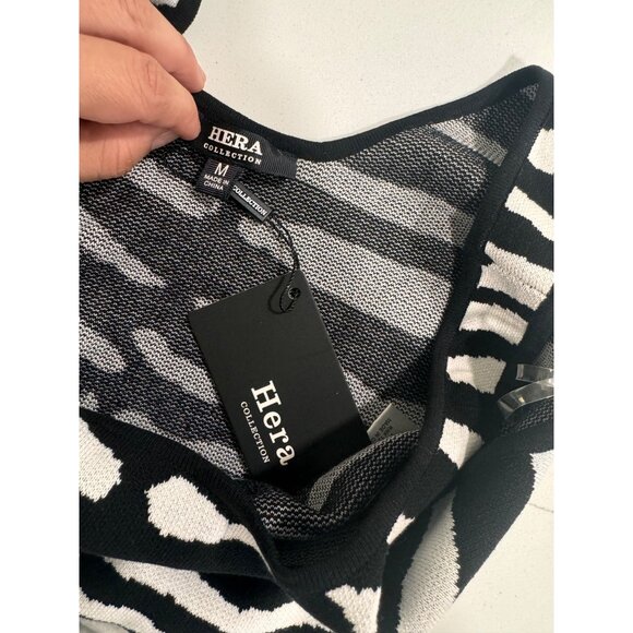 Zebra Print Knit Crop Top Medium By Hera Collection Sleeveless Black & White - Picture 3 of 4